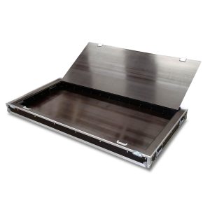 Flightcase Bauart Truhe nach Kundenskizze