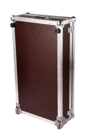 Flightcase mit Eckrollen für Messemodell
