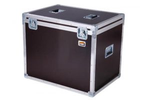 Flightcase nach Aussenmaß uber Winkel B: 770 x T: 560 x H: 630 mm