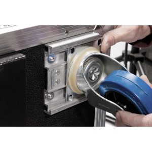 Truhencase mit Eckeinbaurollen für diverse LapTos, Router und Zubehör