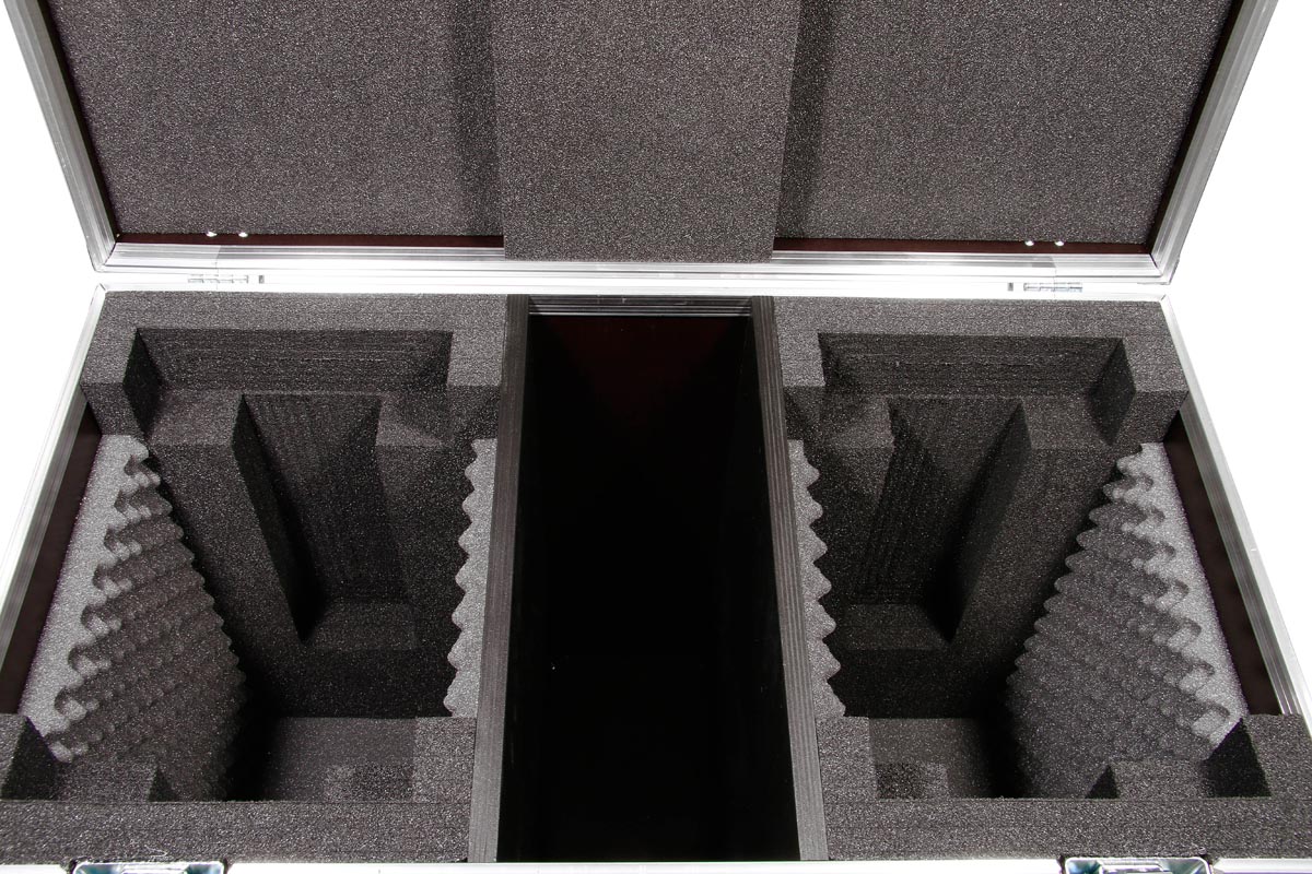 Chest case for 2x Showtec Phantom 3R Hybrids