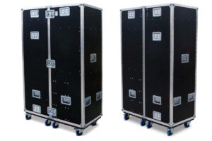 Garderobencase mit LED-Spiegel und Schubladen