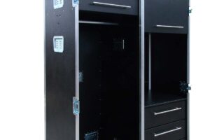 Garderobencase mit LED-Spiegel und Schubladen