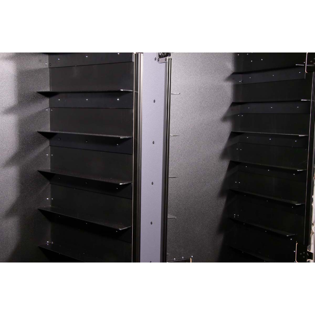 Professional Cabinet Case with 2x13 Accessory Boxes, 600x400x120 mm