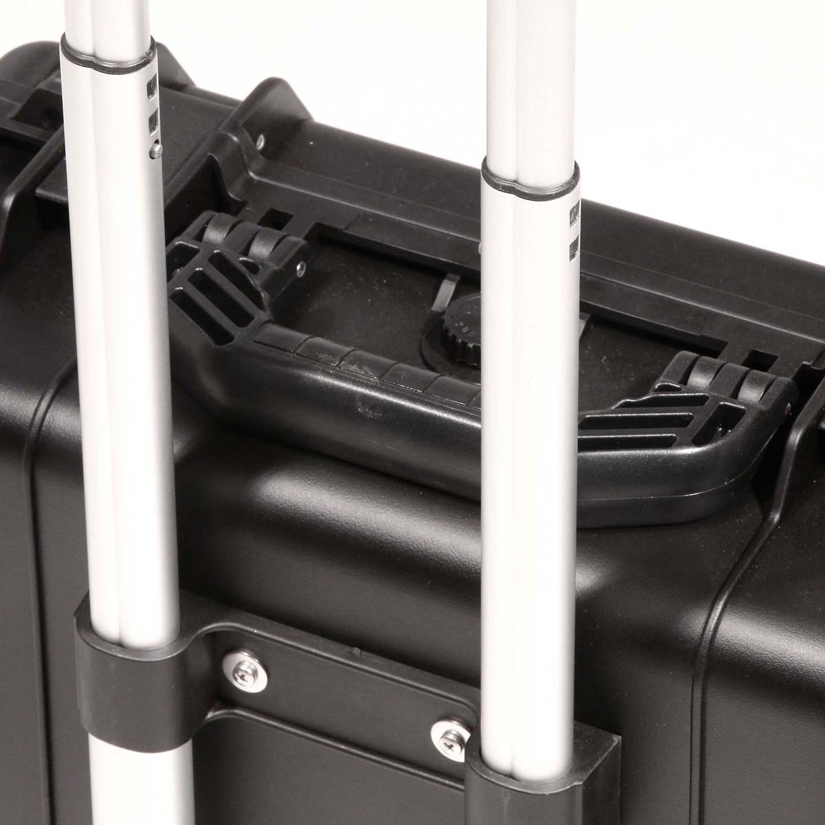 Valise en plastique 442 x 350 x 170 + Trolley