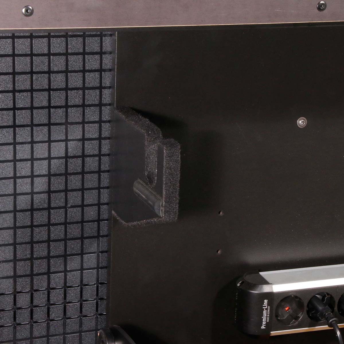 Heavy TV-Schrank für 77" Sony Bravia 8 Display und Samsung Q995F Soundbar