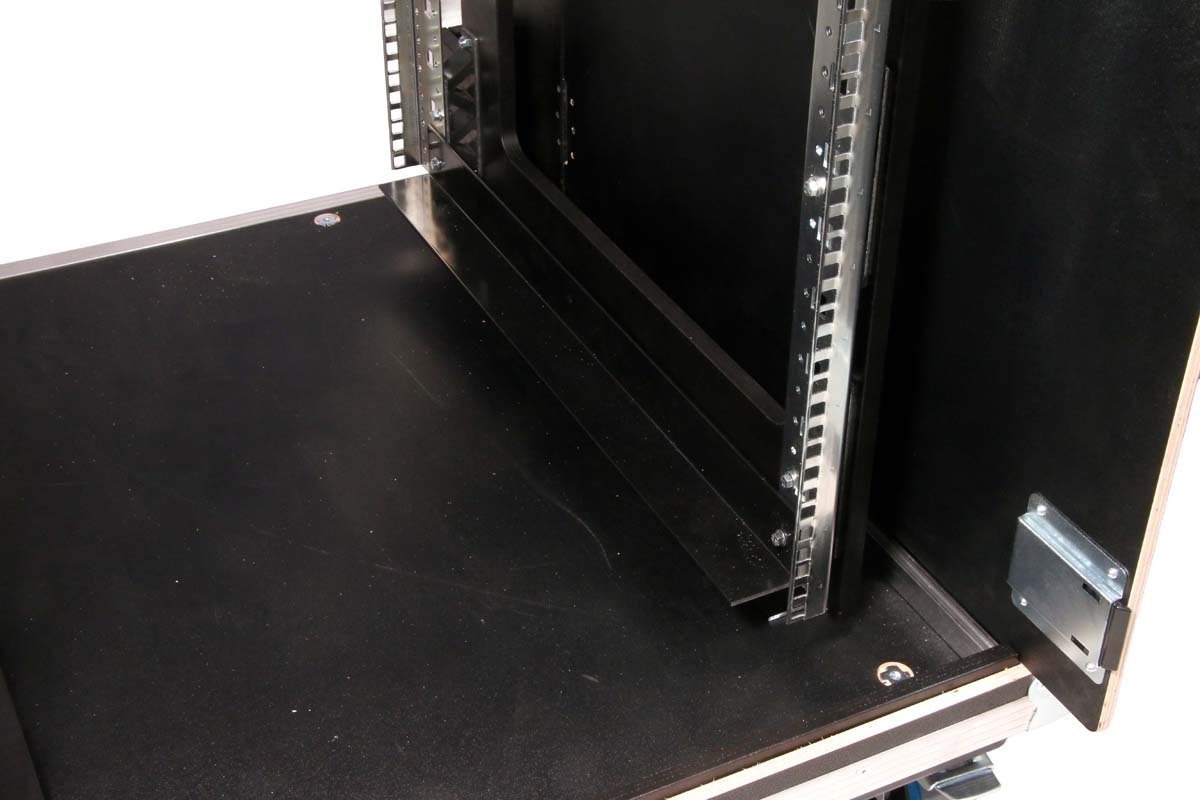 17 HE Sliding Door Rack mit Tischfunktion