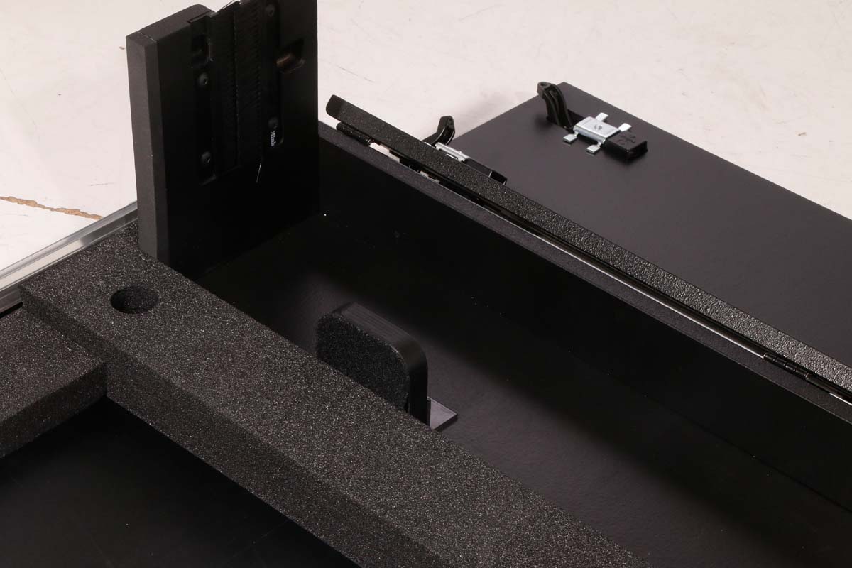 Angled Road Case for Yamaha DM5